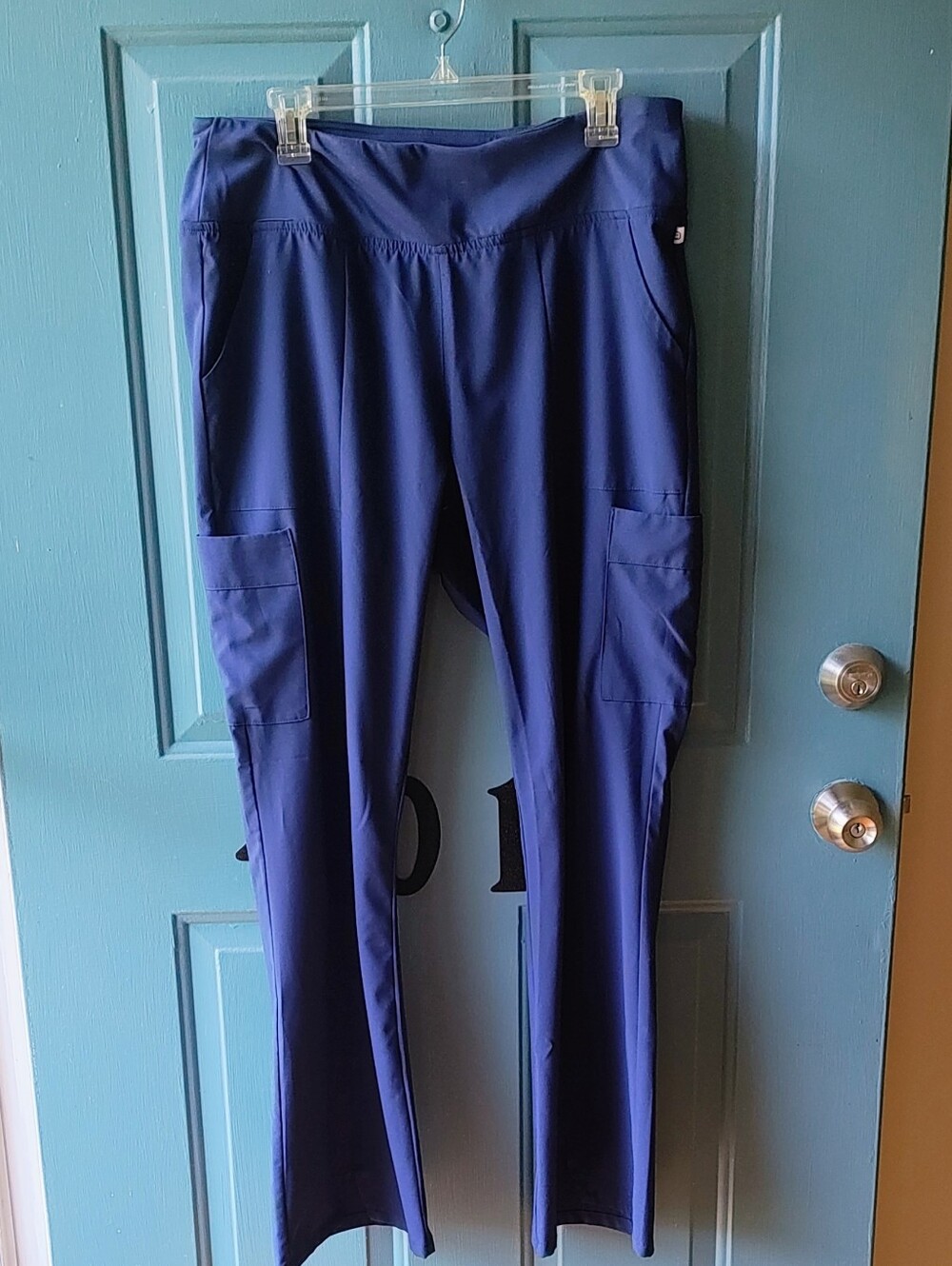 NWOT WonderWink Renew Navy Stretch Cargo Flare Scrub Pants